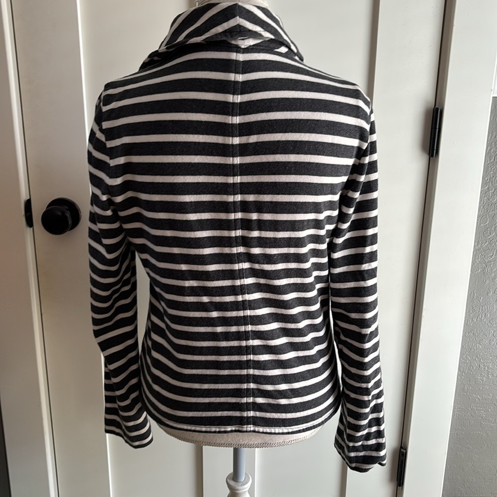 GAP Sweatshirt Jacket - Picture 5 of 7